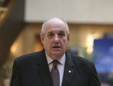 Σήμερα στις 6 ορκίζεται ο Τ.Κουίκ: Διαλύεται η Κ.Ο. των ΑΝΕΛ